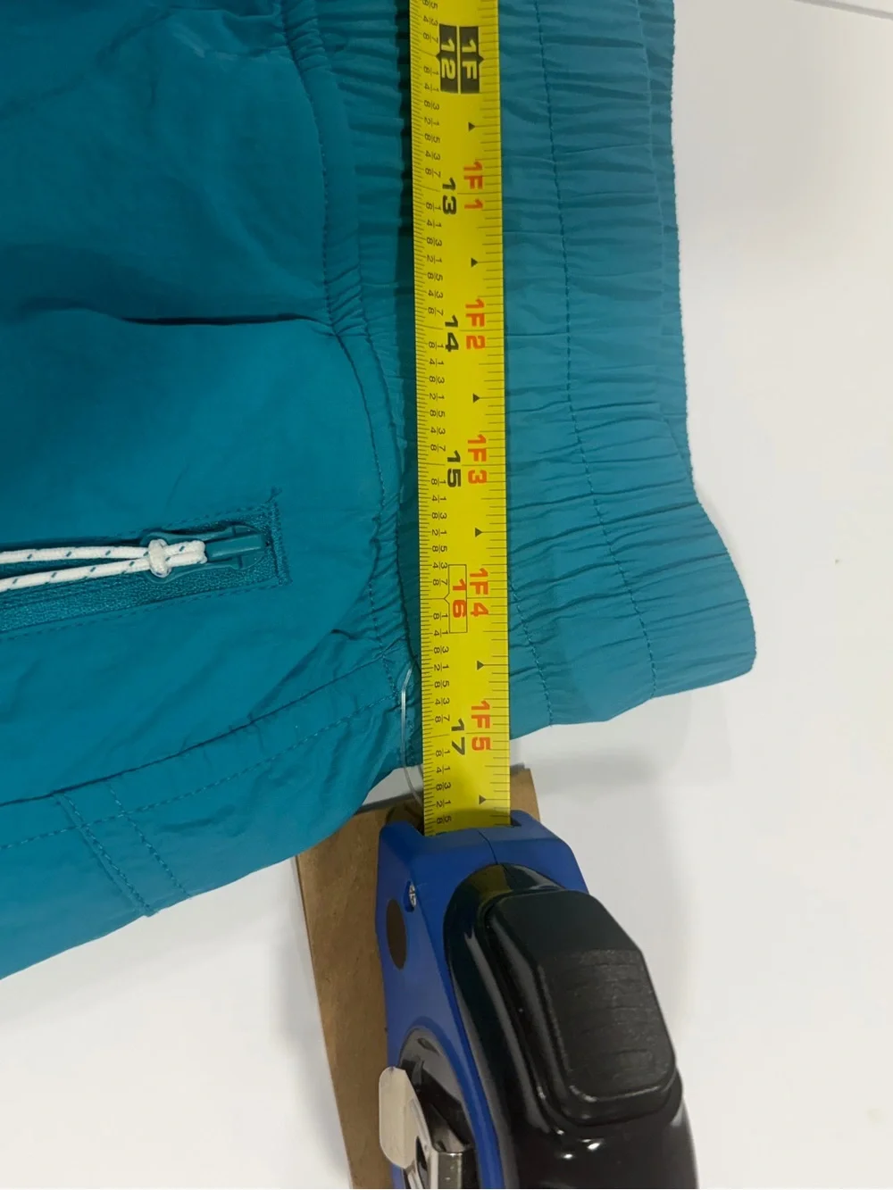 Eddie Bauer women’s Teal Elastic-Waist Shorts